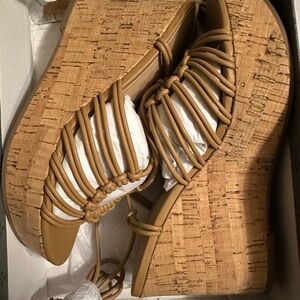 Sun + Stone Tan Cork Platform Wedge Sandals with Strappy Knot Detail Sz 6.5